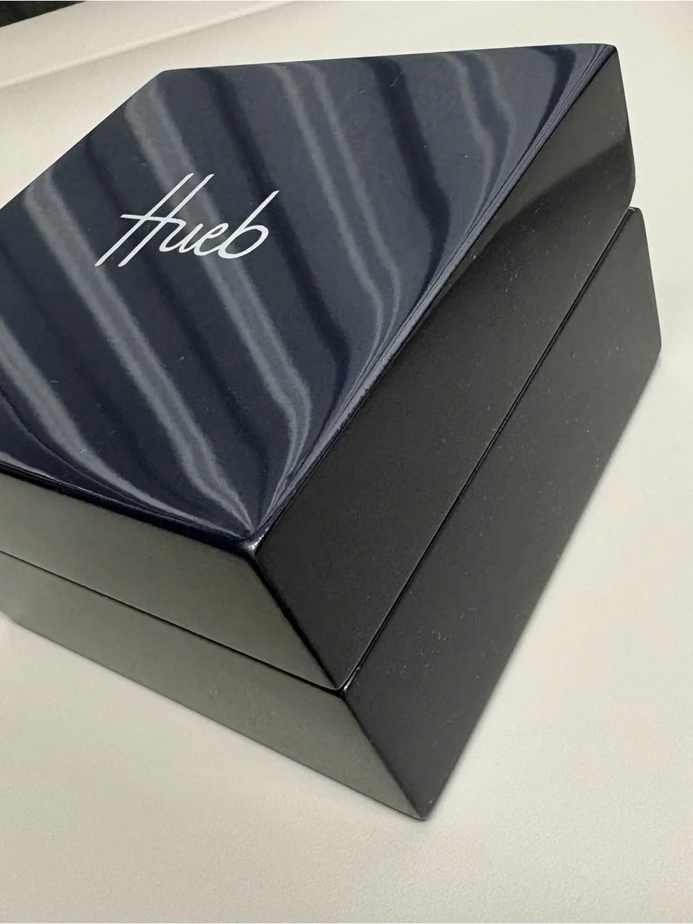 HUEB Solid Hard Case Jewelry Box with Deep Blue Velvet interior